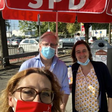 Infostand am Rewe/Bruchstraße